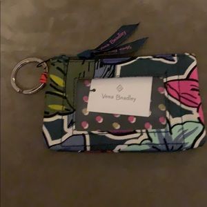 NWT Vera Bradley Zip ID